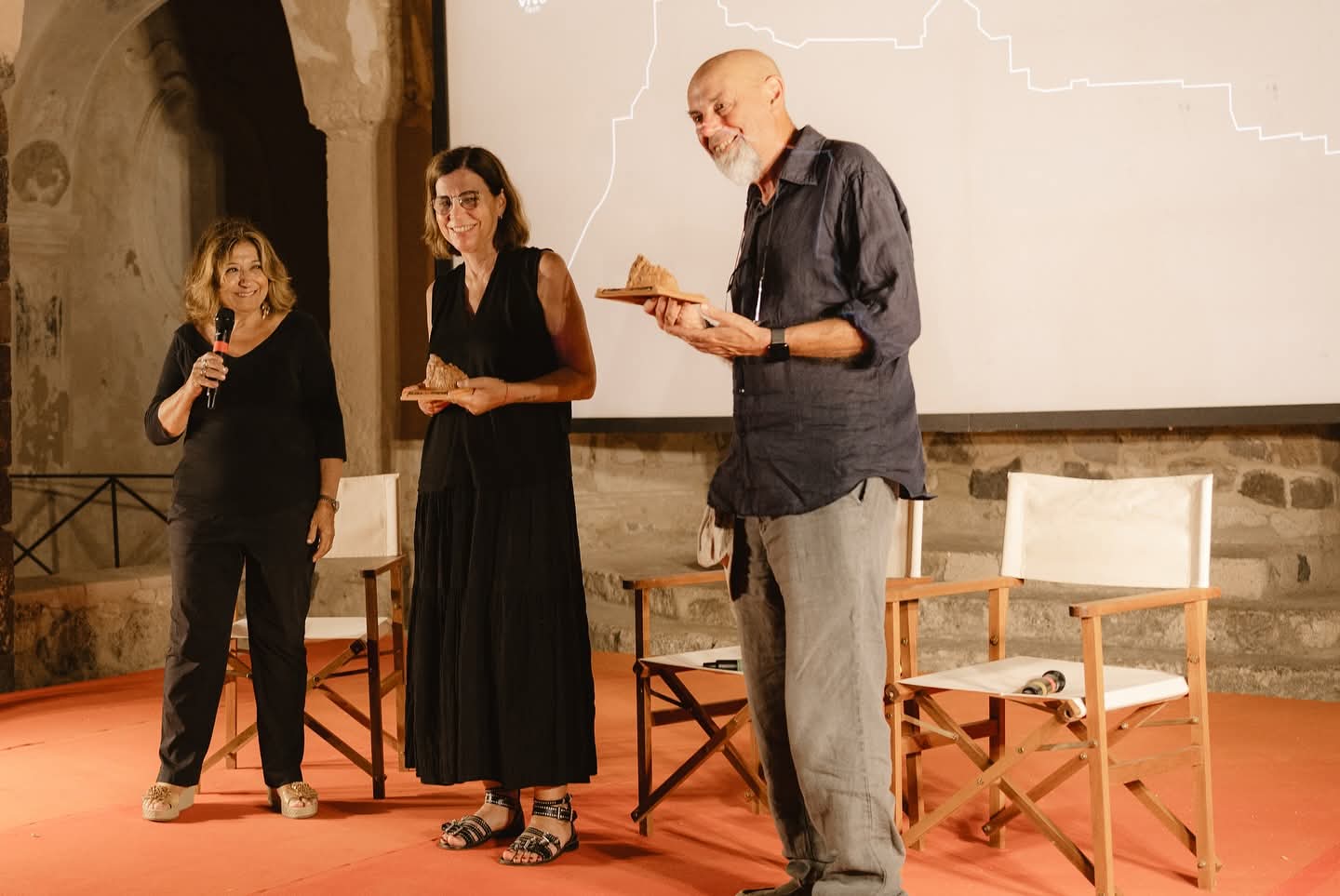 IFF 2025 | Nella Cattedrale dell’Assunta del Castello Aragonese di Ischia, un incontro tra memoria, cinema e sentimento