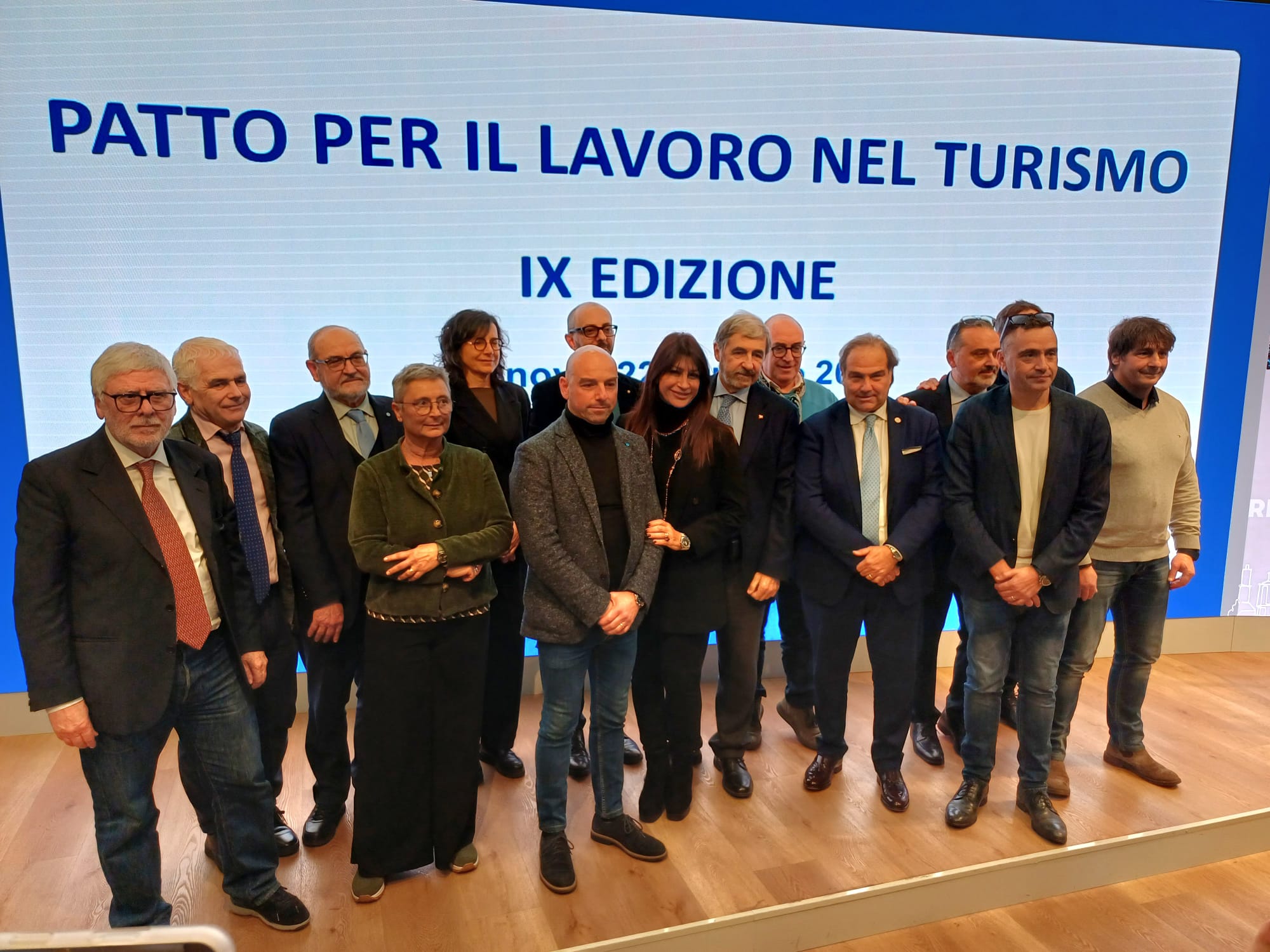 Firma del Patto per il Lavoro nel Turismo 2026 in Liguria: rappresentanti di Regione Liguria, sindacati e associazioni datoriali